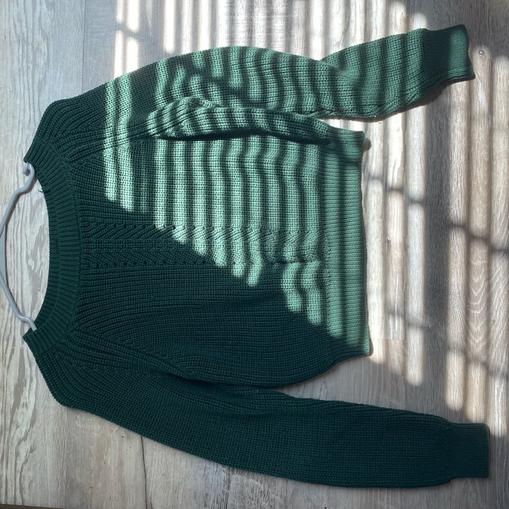 Green emerald sweater